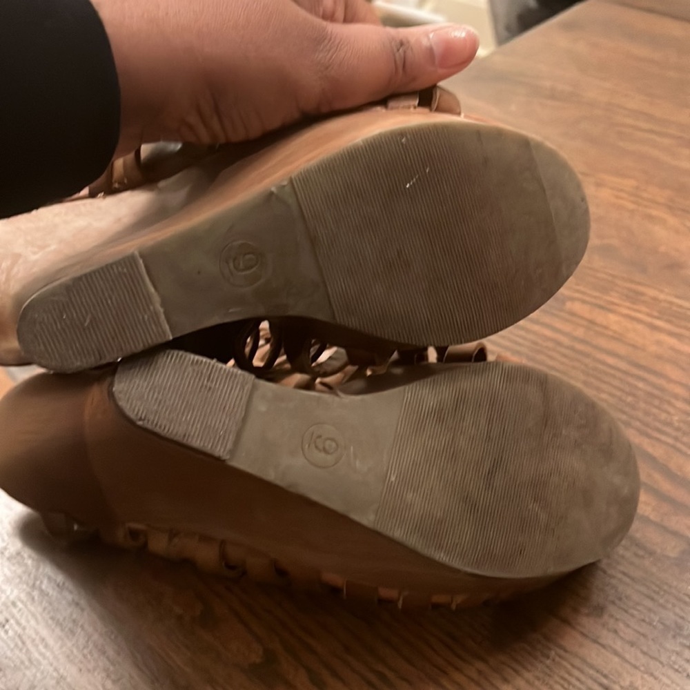 Mossimo supply brown leather sandals, size 9 - Picture 10 of 10
